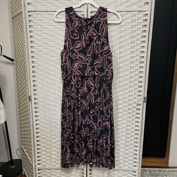 LOFT Sleeveless Blouson Knit Dress Size L Black Pink Floral Lined Bodice NEW - Picture 2 of 10